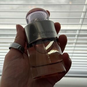 Molton Brown Amber Eau de Toilette with Silver Cap